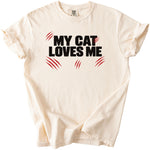 Cream t-shirt with black text "MY CAT LOVES ME" and red claw marks.